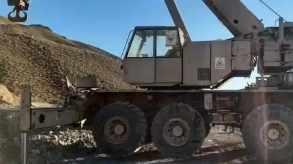 12 نکته برای نگهداری ماشین آلات راهسازی در تابستان 12 نکته برای نگهداری ماشین آلات راهسازی در تابستان